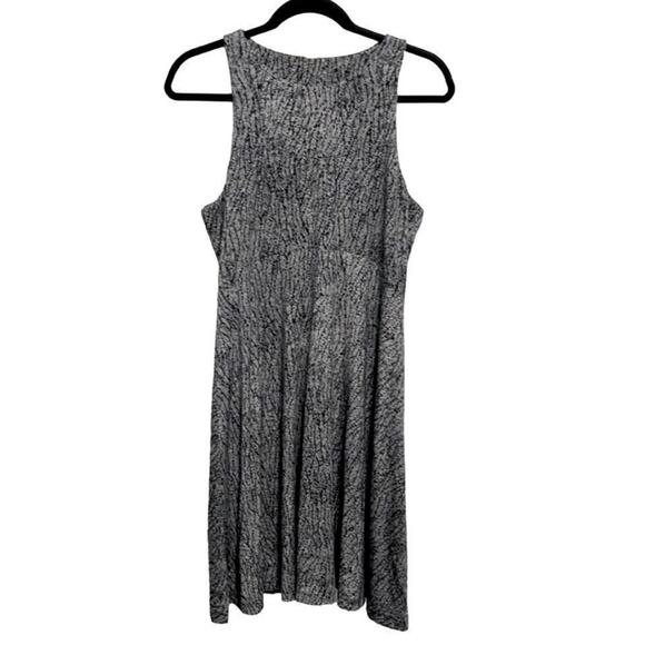 Athleta Santorini Thera Print Black & White Woman’s Athletic Dress - Picture 1 of 4
